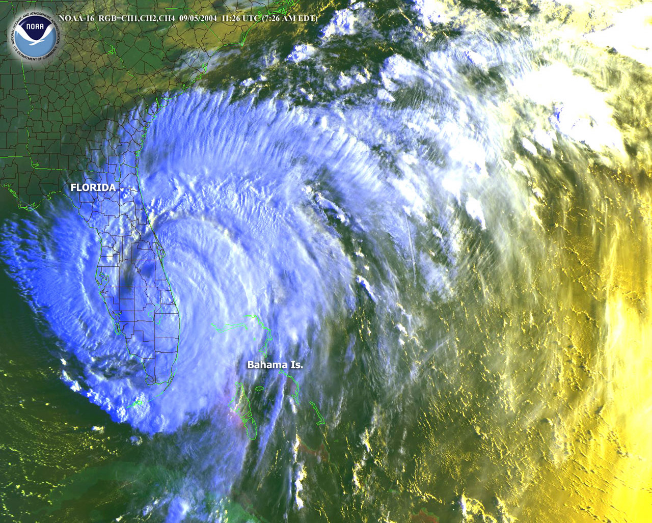 A NOAA satellite image of Hurricane Frances over Florida on September 5, 2004, with a clearly defined eye and extensive cloud bands.